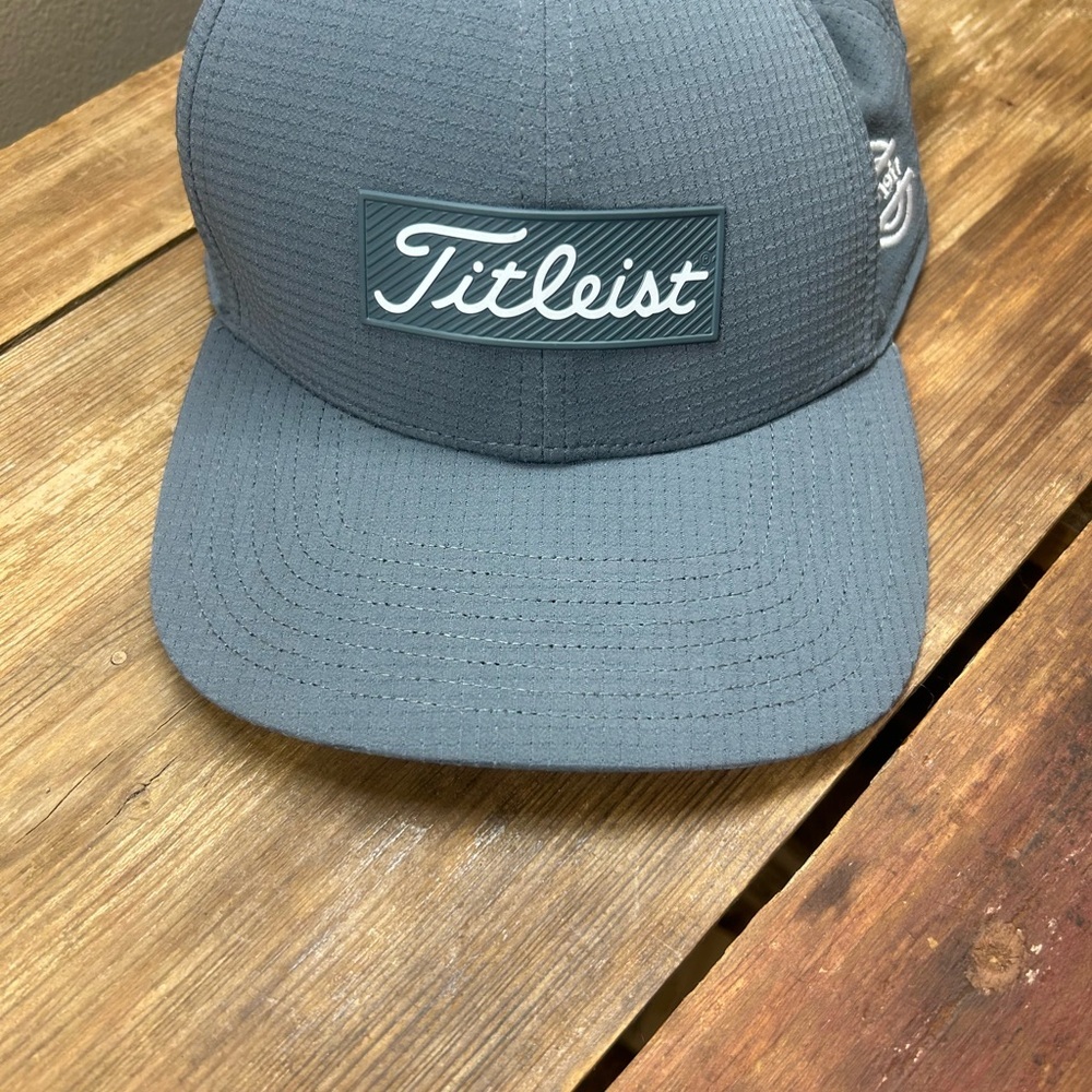 Titleist Charcoal Men's Hat NEW WITH TAG! - Picture 6 of 7